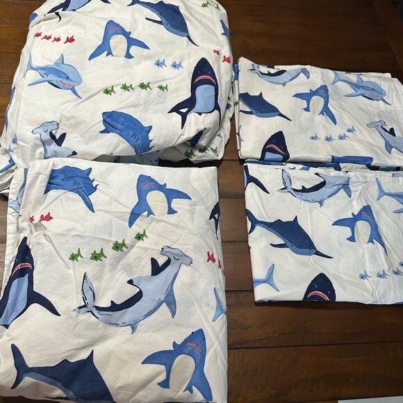 Pottery Barn Kids Nautical Sharks Fish Sheet Set Full Size 2 Shams Ocean - Picture 1 of 2